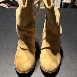 Girls Size 4 Mia Kids Tan Boots Brand New